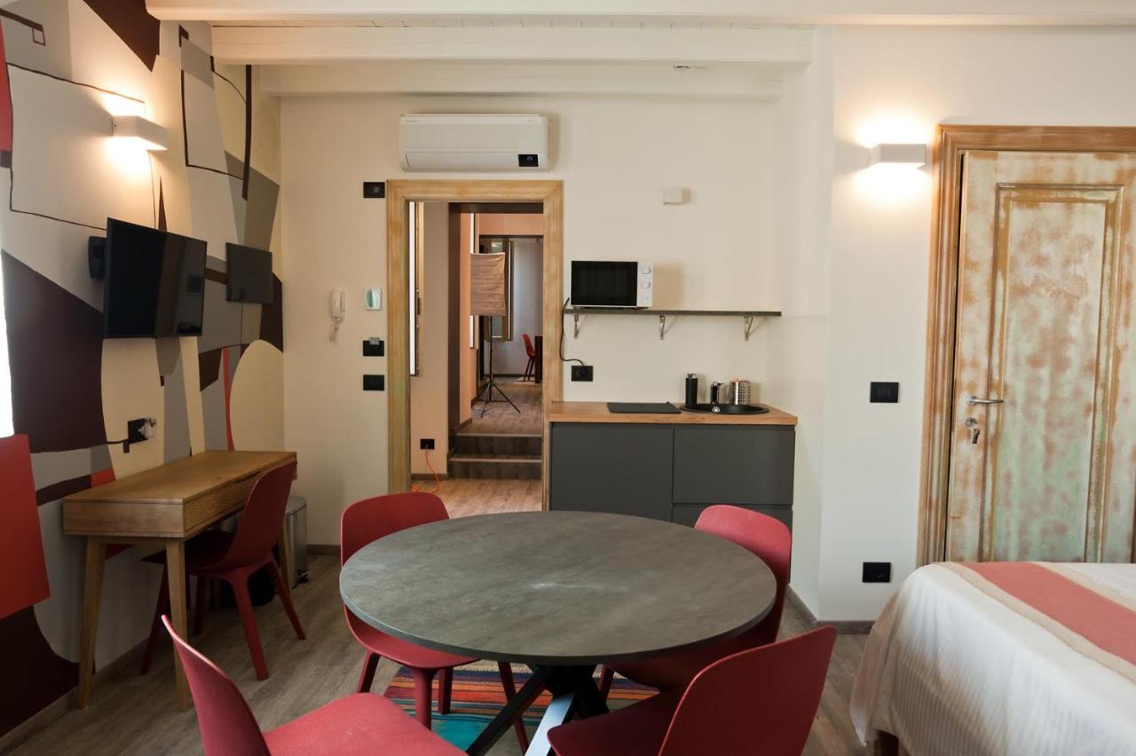 Annama Coliving Apartment Brescia Luaran gambar