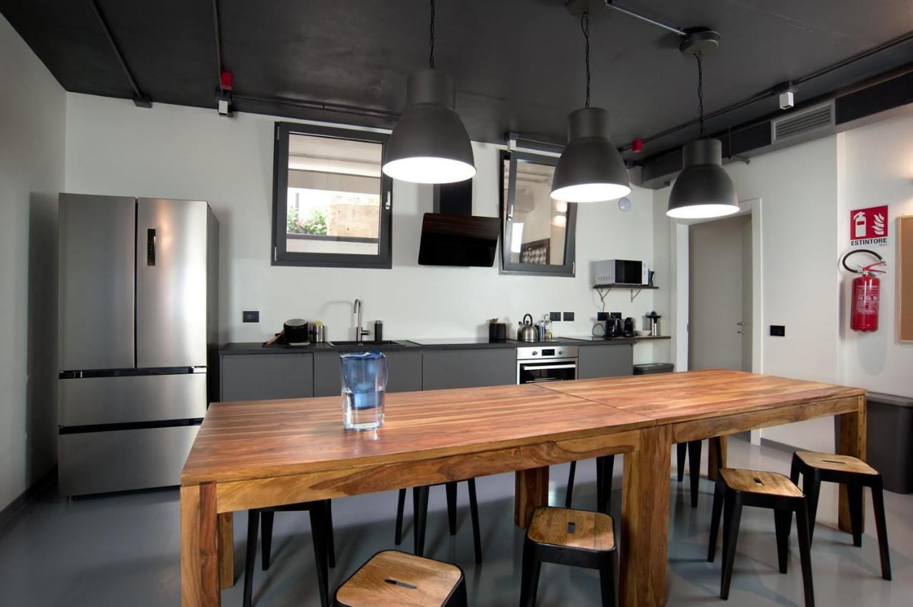 Annama Coliving Apartment Brescia Luaran gambar