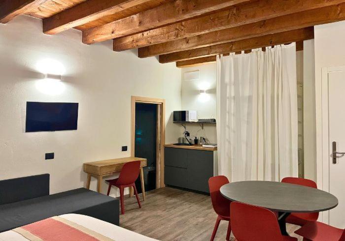 Annama Coliving Apartment Brescia Luaran gambar